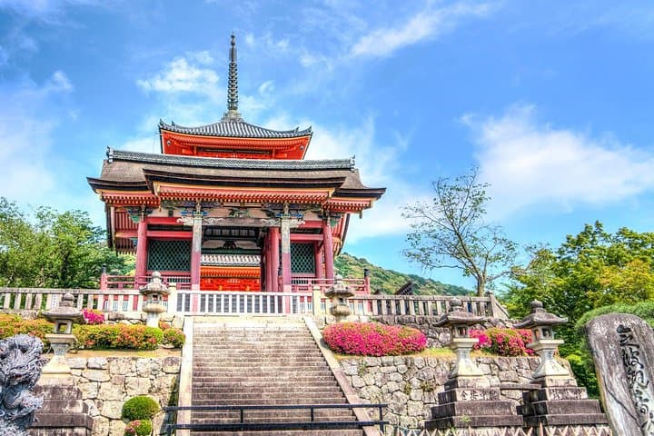 Tokyo Asakusa Traditions: Temples & Shrines — photo 1