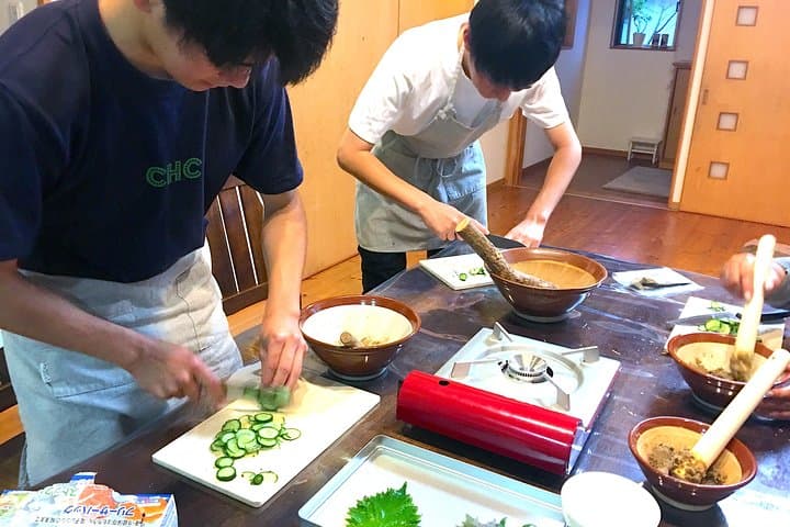 Miyazaki's local cuisine experience Let's make cold soup and chicken Nanban! Super Local Food Cooking! — photo 9
