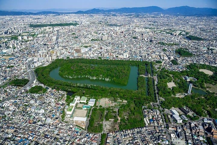 Osaka Helicopter Tour: Cultural Heritage Experience(18-Min) — photo 4
