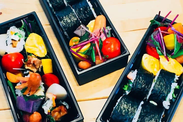 Homemade Sushi and Supermarket Tour in Kamakura — photo 8