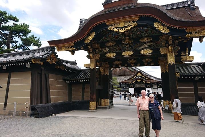 Kyoto and Nara 2-Day Tour: Golden Pavilion, Todaiji, Deer Park — photo 4