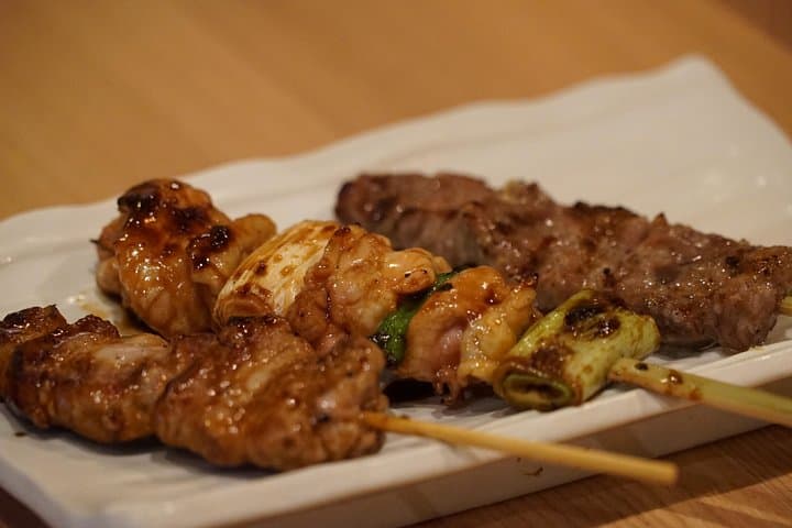 Tokyo Bar Hopping Tour in Shinjuku (All-You-Can-Drink + Dinner) — photo 9