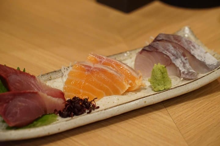 Tokyo Bar Hopping Tour in Shinjuku (All-You-Can-Drink + Dinner) — photo 13