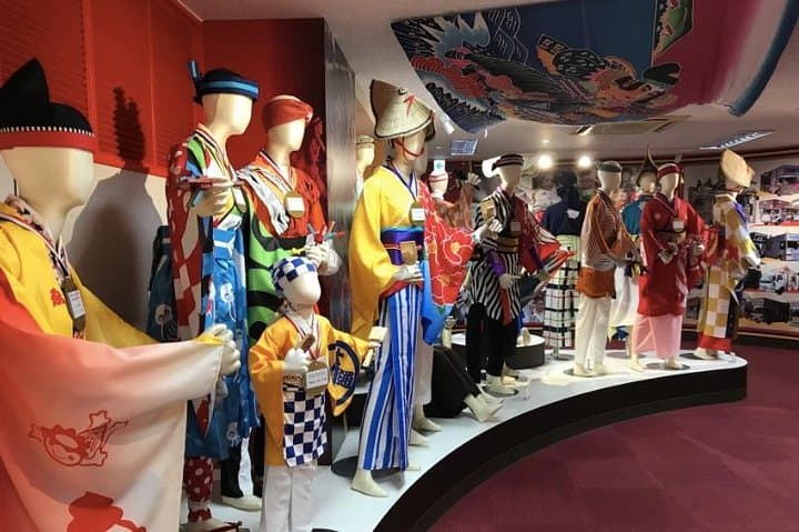 Experience the energy of Kochi: Sunday Market Tour includes Kochi Castle — photo 14