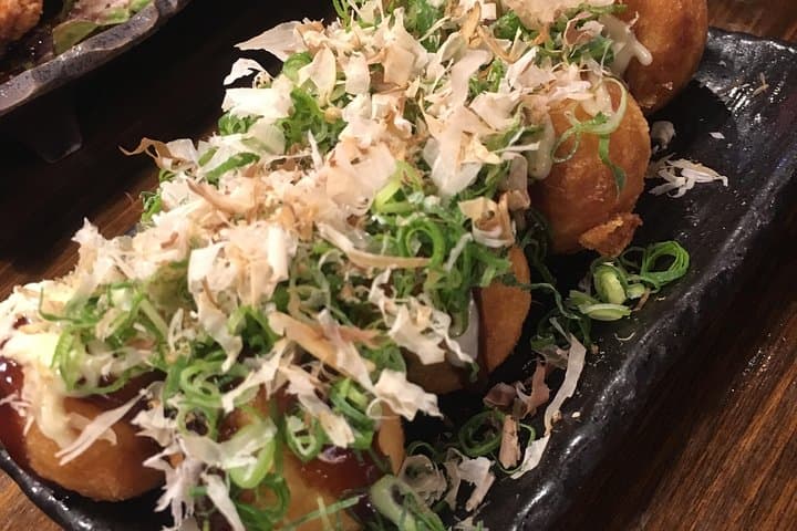 Osaka Bar Hopping Night Walking Tour in Namba (3 bars, 6 tastes) — photo 19