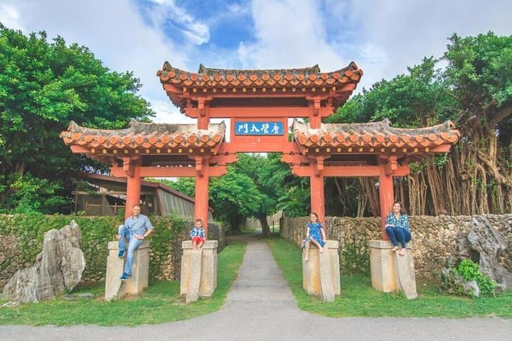 Private Photo Session with a Local Photographer in Okinawa — photo 4