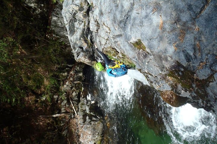 Takayama Shower Climbing & Canyoning Half-Day Tour — photo 3