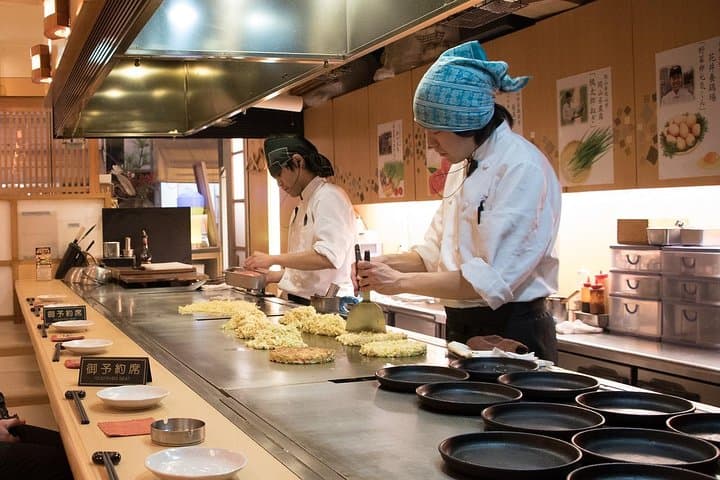 guided japanesefood tour in shibuya(tokyo) — photo 3