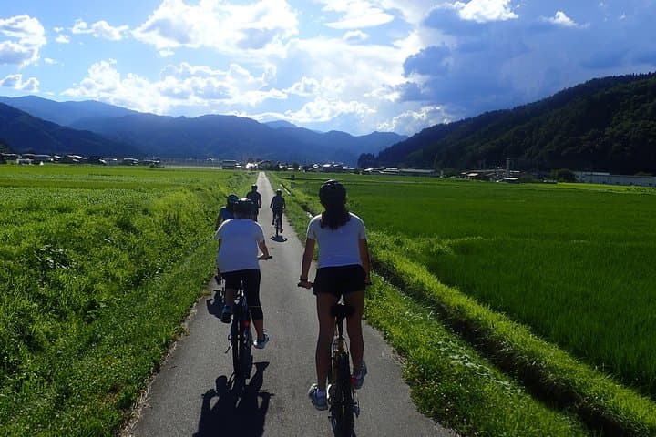 Private-group Morning Cycling Tour in Hida-Furukawa — photo 14