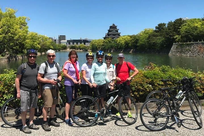 Hiroshima in a Nutshell: Morning Bike Adventure — photo 3