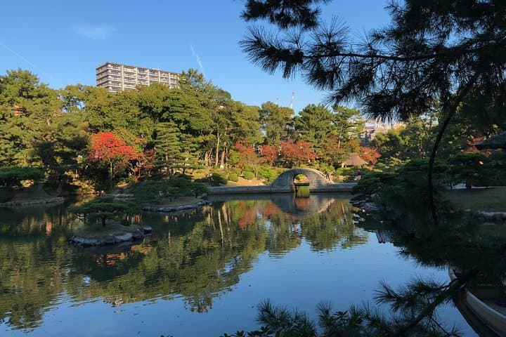 Hiroshima in a Nutshell: Morning Bike Adventure — photo 8