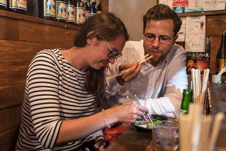 Osaka Backstreet Nightlife & Street Food Walking Tour — photo 4
