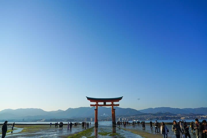 Miyajima Half-day Trip Historical Walking Tour — photo 4