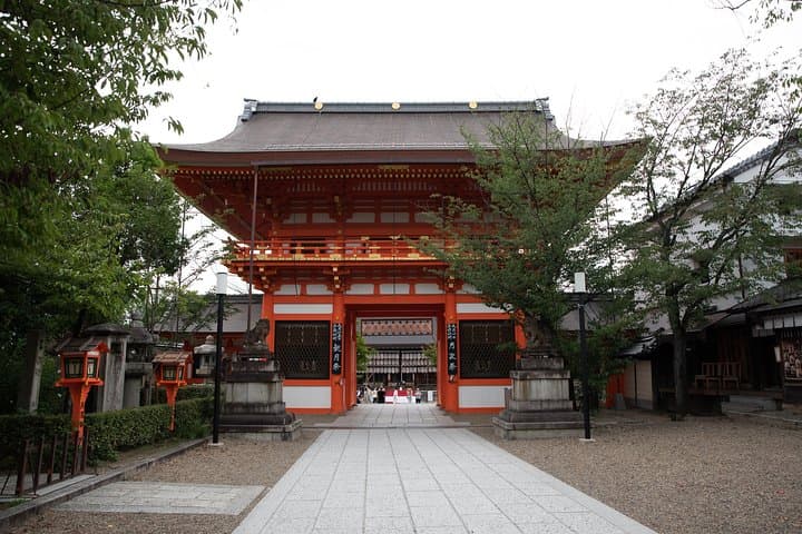 Highlights & Hidden Gems With Locals: Best of Kyoto Private Tour — photo 7