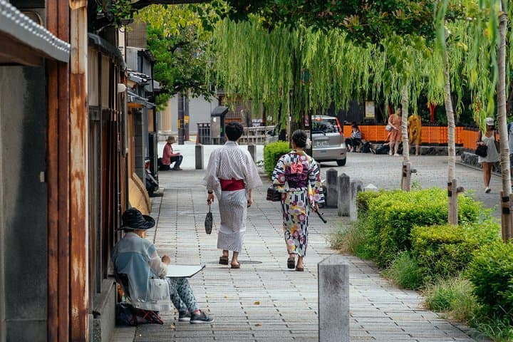 Treasures of Kyoto: Geishas & Traditions Private Tour — photo 5