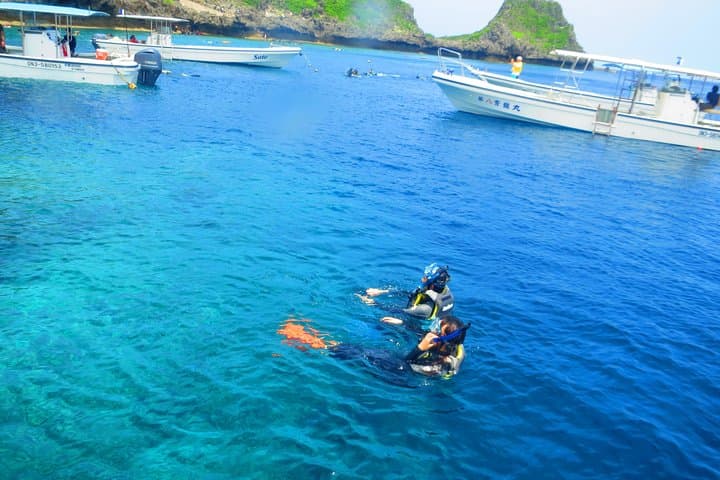 [Okinawa Blue Cave] Snorkeling with Private Guide+ Free Photos — photo 14