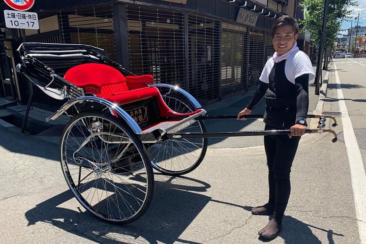 Private Rickshaw Ride in Takayama — photo 2