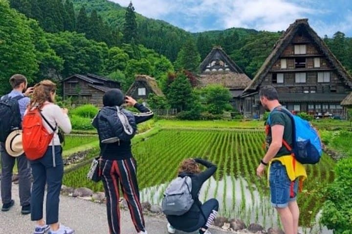 Shirakawago All Must-Sees Private Chauffeur Tour with a Driver (Takayama DEP.) — photo 4