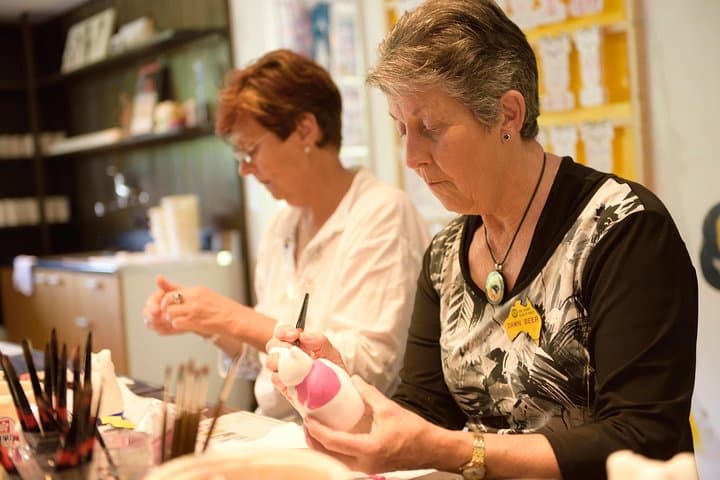 Maneki Neko painting experience — photo 2