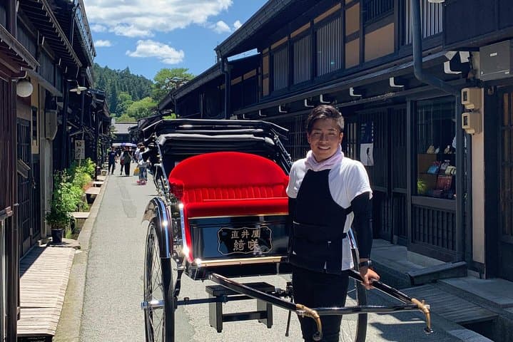Takayama & Shirakawago 2 - Day Tour — photo 6