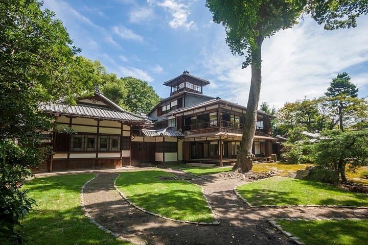 Family Mitsui House Museum with green tea admission ticket — photo 3