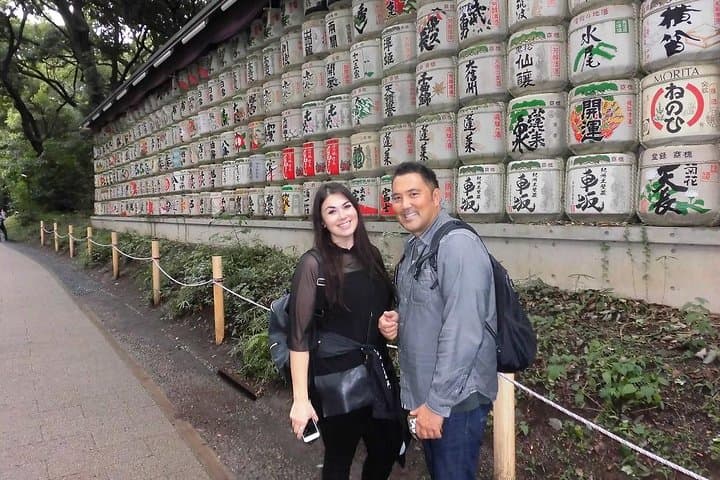 Meiji Shrine and Tsukiji Sushi Making Private Tour — photo 4