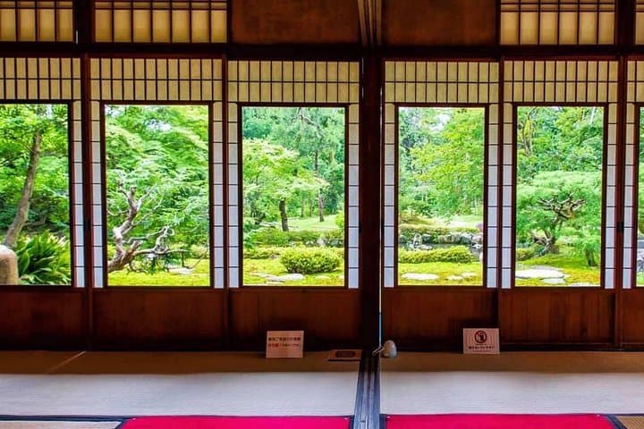 Family Mitsui House Museum with green tea admission ticket — photo 9
