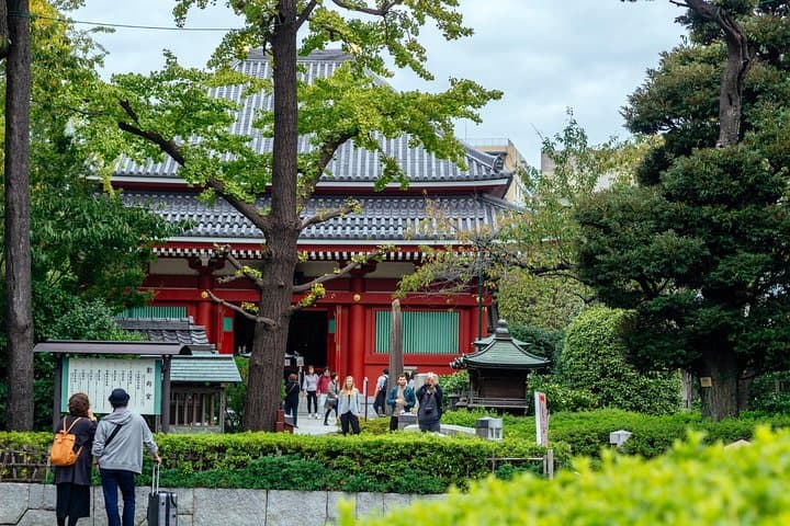 Tokyo History: Sensoji Temple & Asakusa District Private Tour — photo 6