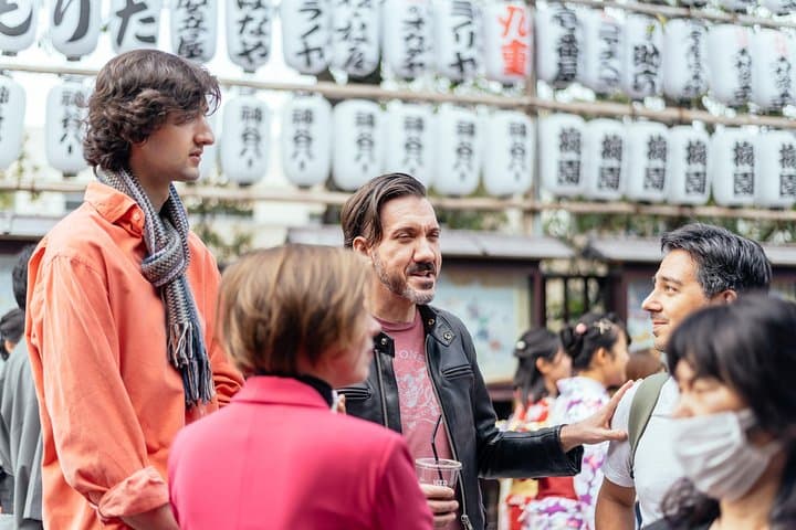 Tokyo History: Sensoji Temple & Asakusa District Private Tour — photo 1