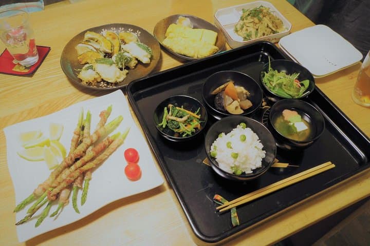 Private Japanese Cooking Class in Hiroshima with Machiko's Family — photo 4