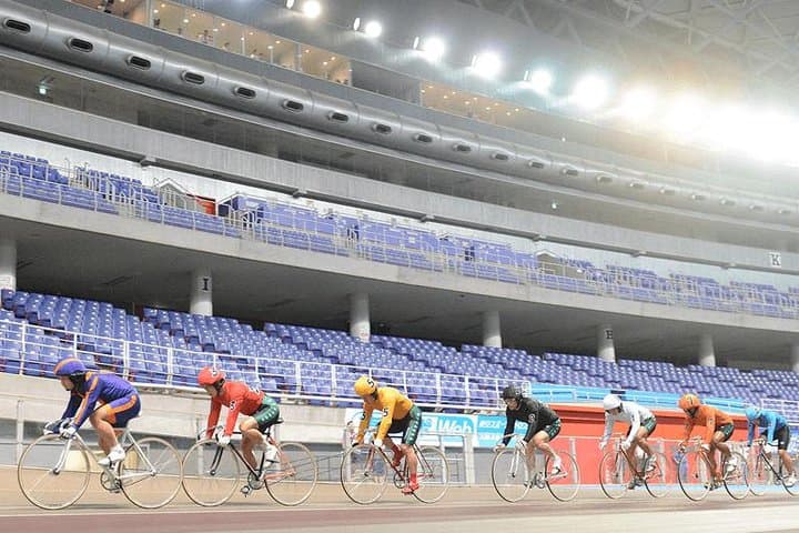 A tour to enjoy Japanese official gambling (horse racing, bicycle racing, pachinko) — photo 7