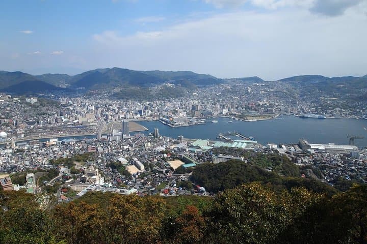 Tour Fukuoka or Nagasaki in Privacy and Comfort. — photo 7