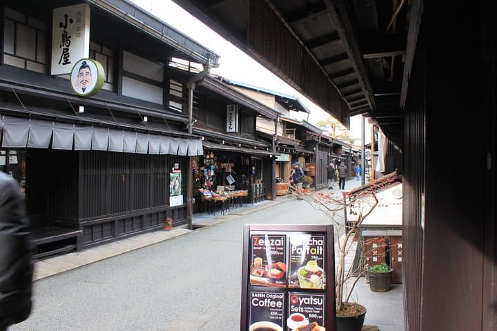 [One-day bus tour departing from Kanazawa Station] Shirakawa-go/Takayama tour platinum route bus tour — photo 15