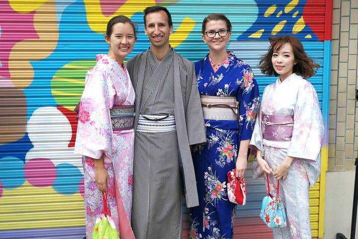 Real Kimono experience and Tsumami Kanzashi Workshop — photo 3