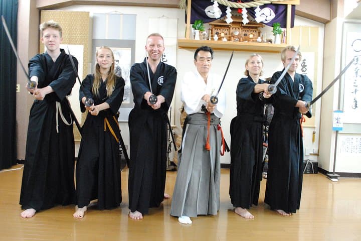Embrace the Samurai Way: Iaido Swordsmanship Experience in Tokyo — photo 6