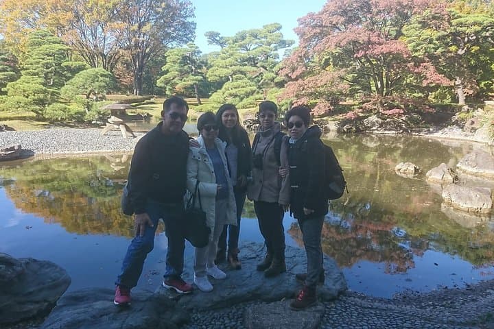Tokyo Japanese Garden Lover's Private Tour with Government-Licensed Guide — photo 11
