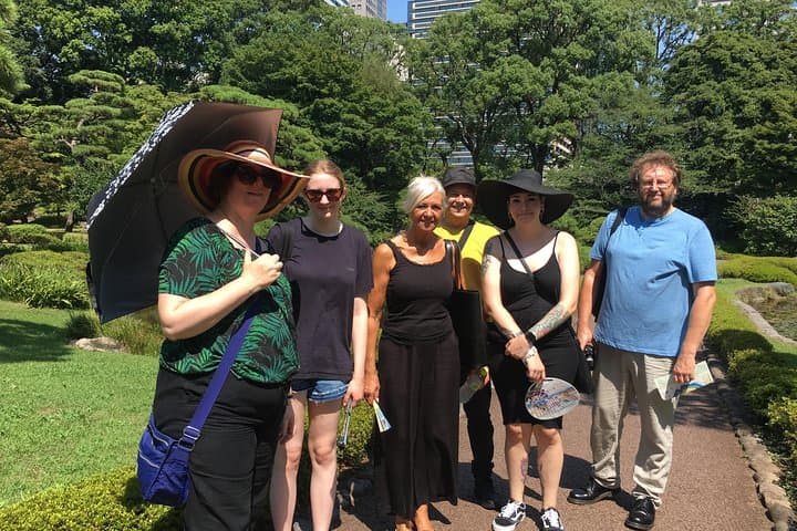 Tokyo Japanese Garden Lover's Private Tour with Government-Licensed Guide — photo 4
