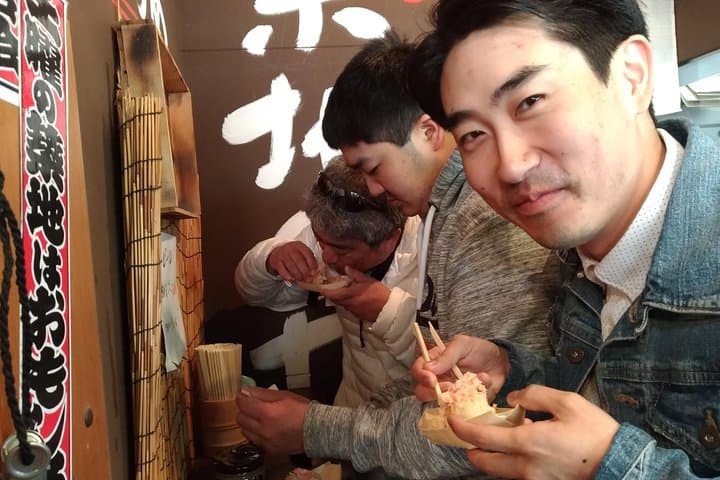 Tokyo Tsukiji Food & Culture 4hr Private Tour with Licensed Guide — photo 9