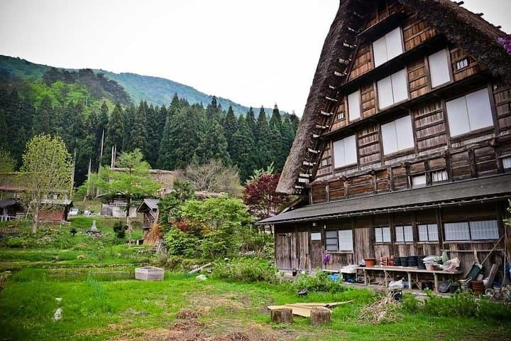 Shirakawago Tour: English Speaking Driver Only(Kanazawa DEP.) — photo 14