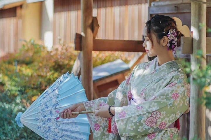 Traditional and fashionable kimono experience — photo 11