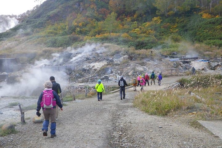Towards silent unexplored pond, Naganuma Guided Walk — photo 2