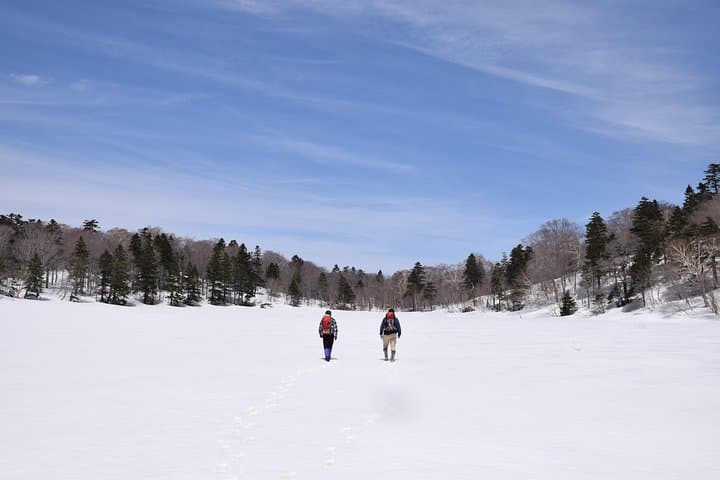 Towards silent unexplored pond, Naganuma Guided Walk — photo 13