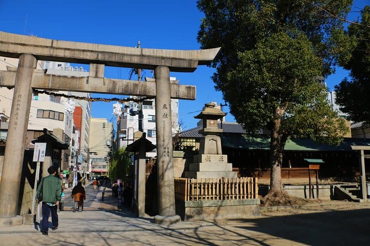 Temple and shrine stamp rally with local one day tour — photo 6
