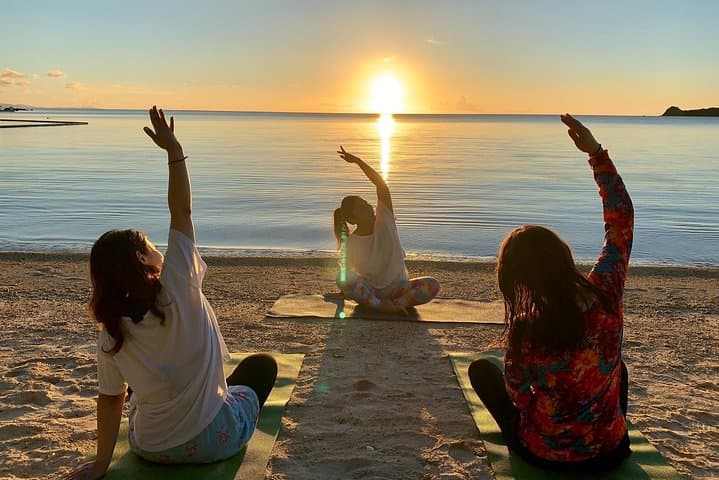 Private beach yoga where you can feel nature and the earth on Ishigaki Island — photo 3