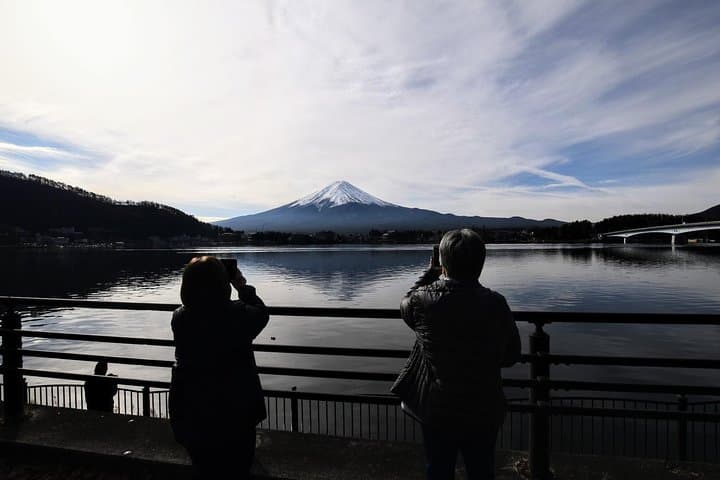 Mt. Fuji & Hakone day tour from Tokyo by car with JP local guide — photo 3