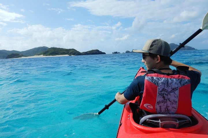 1day kayak tour in Kerama Islands and Zamami Island — photo 5
