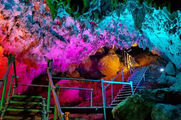 CAVE OKINAWA A mysterious limestone cave that you can easily enjoy! — photo 2