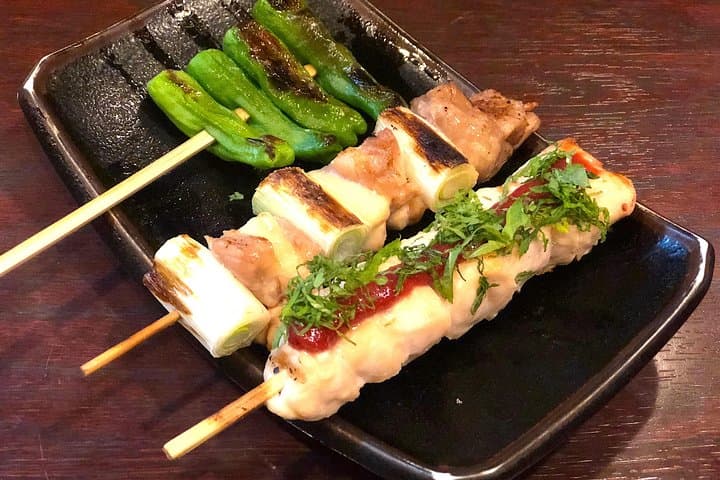 Shinjuku Golden Gai Food Tour in Spanish — photo 4