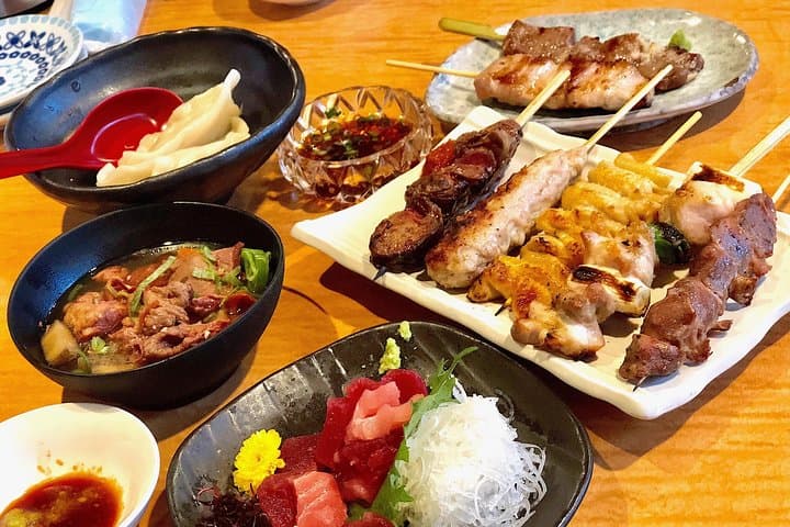 Shinjuku Golden Gai Food Tour in Spanish — photo 6