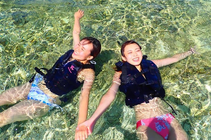 Okinawa Iriomote Snorkeling Tour at Coral Island — photo 10